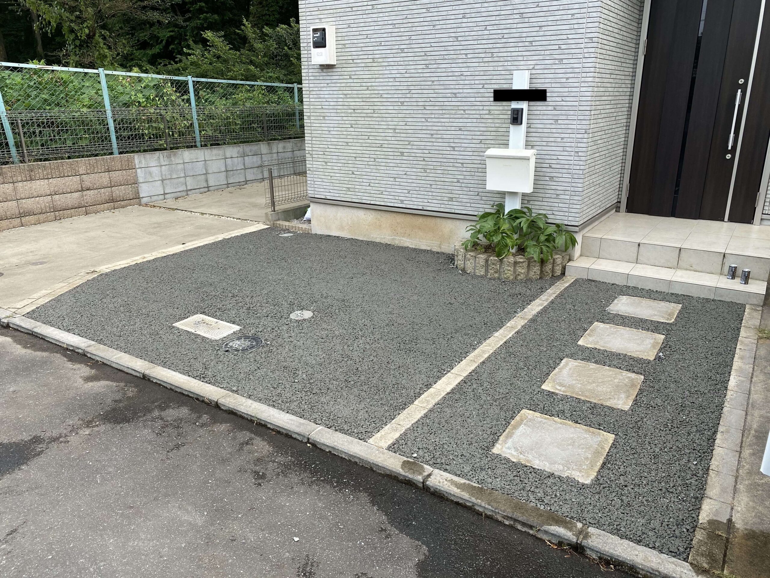 外構の駐車場を安く抑える方法 安くおしゃれにするアイデアと頼み方 ドライテック東京